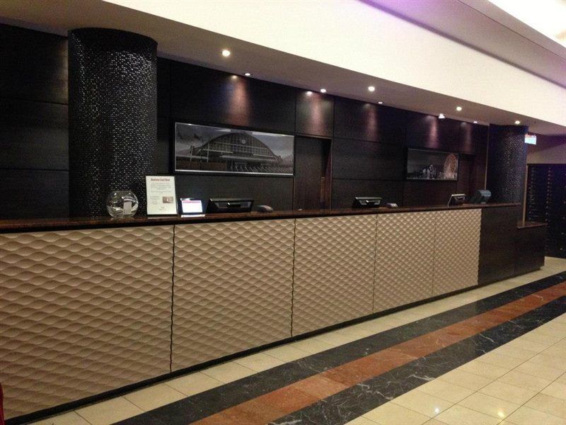 Leonardo Hotel Manchester Central - Formerly Jurys Inn Exteriör bild
